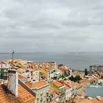 Graca Riverview Terrace Apartment